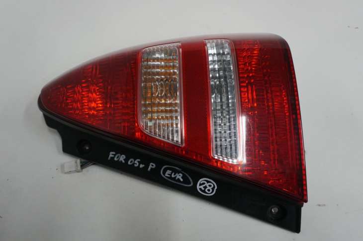 Subaru Forester II Sg 2005r Lampa Prawa Europa - Image 4