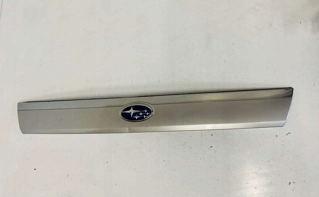 Subaru Forester II Sg Lift Blenda Klapy Bagażnika Atrapa 48w