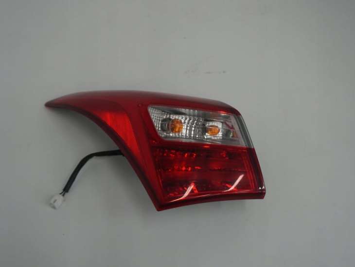 Hyundai I30 II Hatchback Lampa Tylna Lewa 2013rok