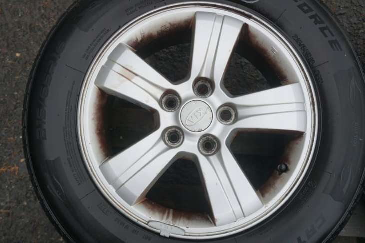 Kia Sportage II Felgi 16 5x114.3 Et46 215/65r16 - Image 4