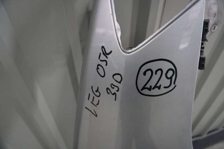 Subaru Legacy IV Błotnik Prawy Przedni 39d 2004-2006rok Srebrny - Image 2