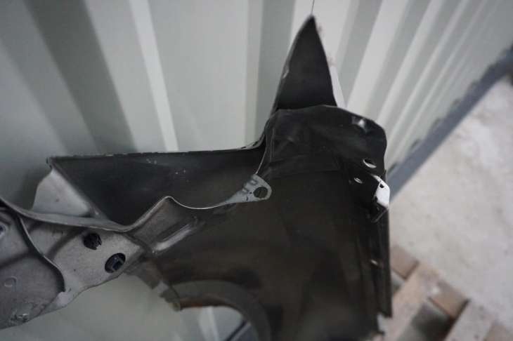 Subaru Legacy IV Błotnik Prawy Przedni 39d 2004-2006rok Srebrny - Image 11