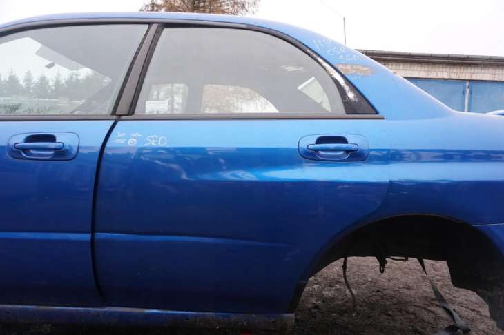 Subaru Impreza Sedan Gd Drzwi Lewe Tylne 02c Niebieskie