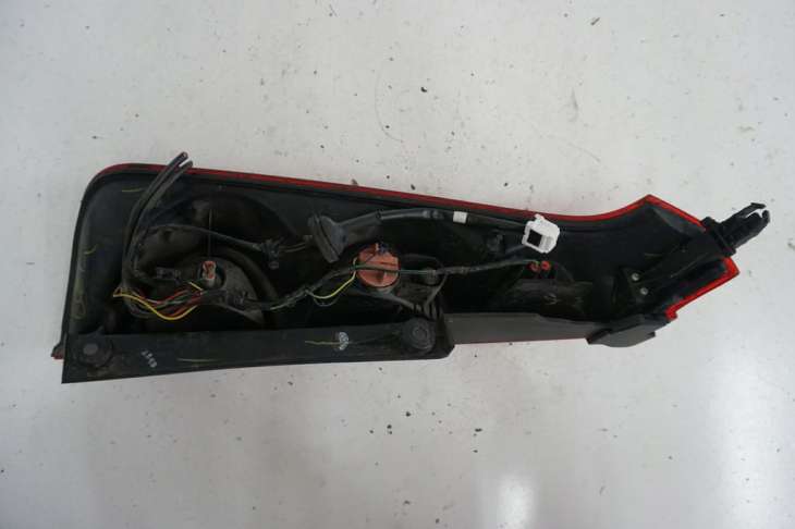 Nissan Note E11 Lampa tyln prawa 2007rok - Image 8