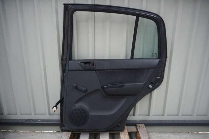 Hyundai Getz Drzwi Prawe Tylne Szare Szyba Nr.204 - Image 8