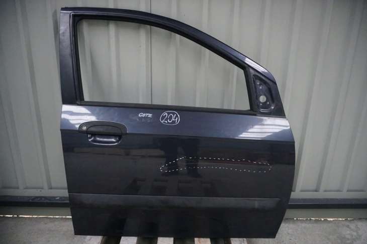 Hyundai Getz Drzwi Prawe Przednie Szare Szyba Nr.204