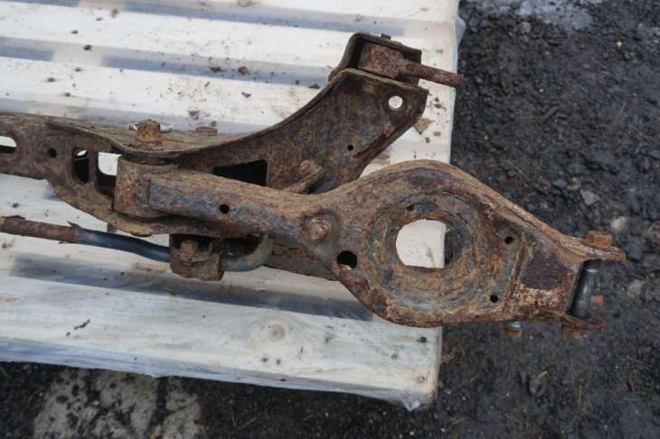 Kia Optima Belka Zawieszenia Tylnego Sanki Wahacz 554102T200 - Image 8