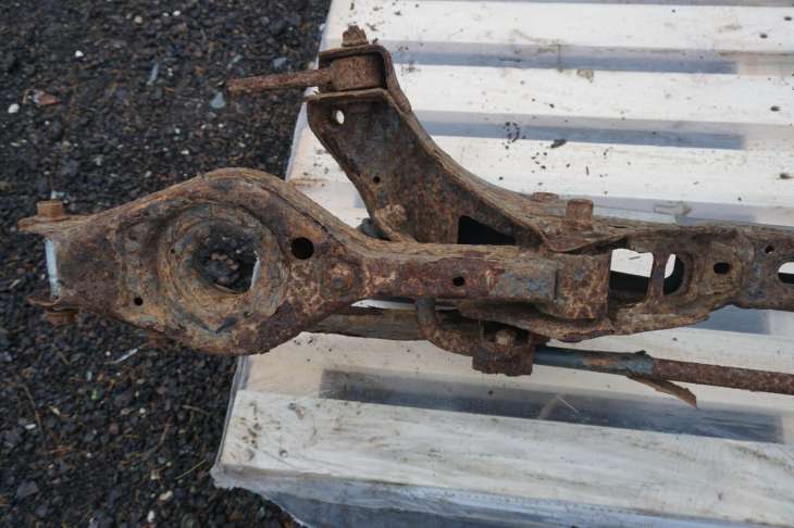 Kia Optima Belka Zawieszenia Tylnego Sanki Wahacz 554102T200 - Image 9