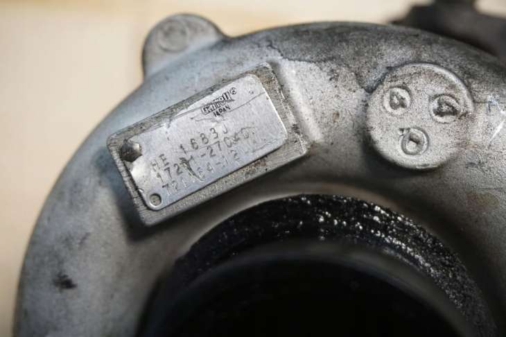 Toyota Avensis Verso Turbosprężarka 17201-27040 - Image 6