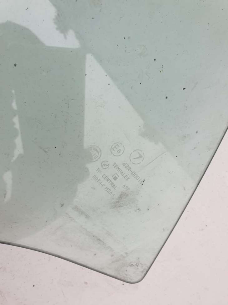 Subaru Legacy IV 2003-2009r Sedan Szyba Drzwi Lewa Tylna Tyl - Image 3