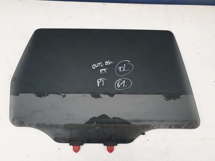 Mitsubishi Outlander I 2005r Szyba Prawa Tylna Tyl (61)