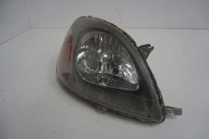 Toyota Yaris I Lampa Prawa Przednia Europa Nr.82 - Image 3
