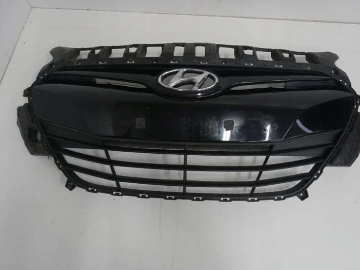 Hyundai I30 II Gd Atrapa Grill Pae Styropian 86520-A6000 86352-A6000