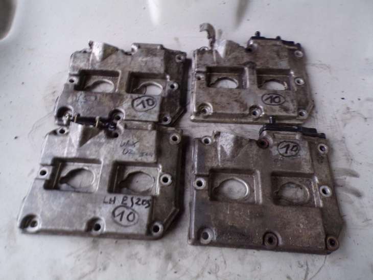 Subaru Impreza Forester 2.0t Ej205 Bez Avcs Pokrywa Zaworów Lewa 13278aa153