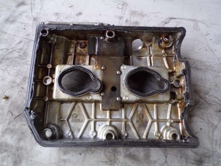 Subaru Impreza Forester 2.0t Ej205 Bez Avcs Pokrywa Zaworów Lewa 13278aa153 - Image 3