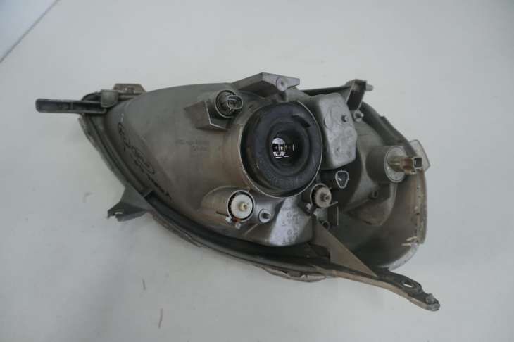 Toyota Yaris I Lampa Lewa Przednia Europa - Image 5