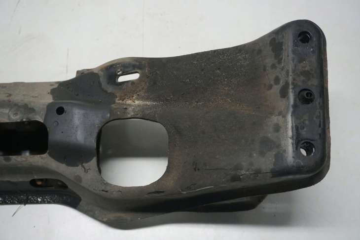 Subaru Tribeca B9 Belka Zawieszenia Przedniego Sanki Wózek Silnika - Image 3