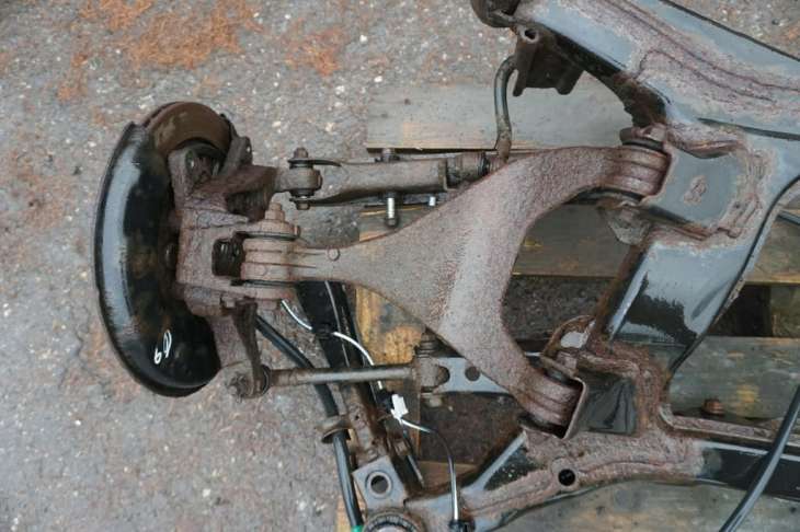 Subaru Tribeca B9 Belka Zawieszenia Tylnego Wahacz Zwrotnica 2007rok - Image 3