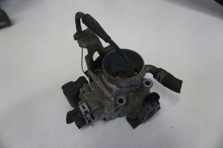 Suzuki Swift III Mk6 Przepustnica 1.5 Benzyna M15a 136800-1682 18137-83e01 - Image 2