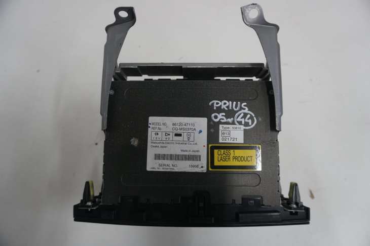Toyota Prius II Radioodtwarzacz 86120-47110 - Image 2