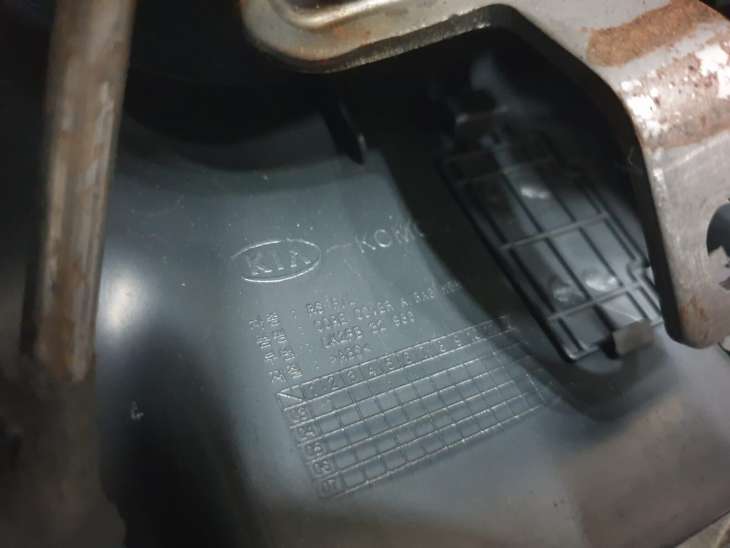 Kia Carens II Shuma Kierownica 0k2fb 32 980 (DL) - Image 6
