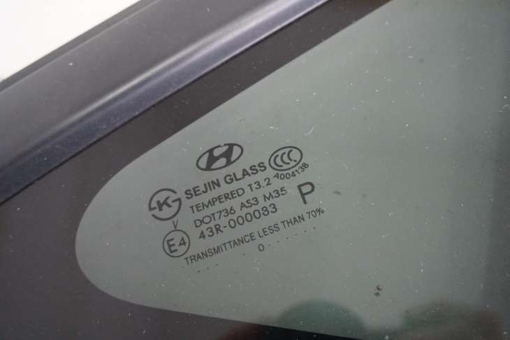 Hyundai IX35 Szyba Boczna Karoseryjna Lewa Przednia 2010rok - Image 2