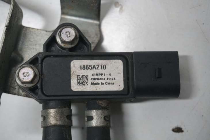 Mitsubishi Asx 2014r 1.8 D 4n13 4wd Zawór Ciśnienia Spalin 1865a210 - Image 2