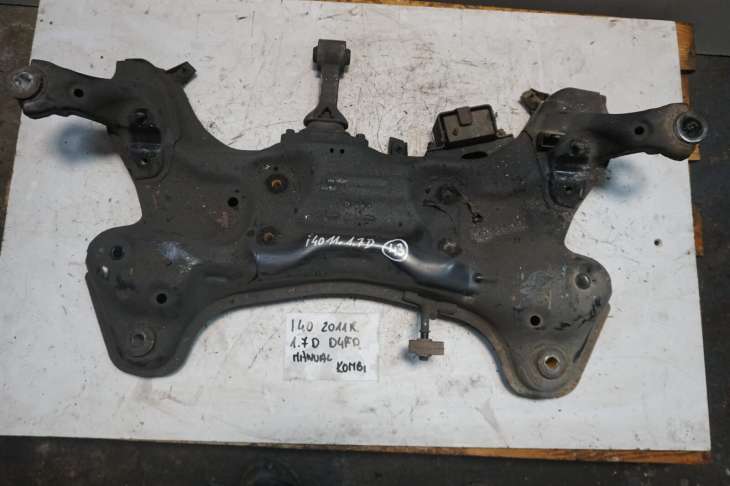 Hyundai I40 Belka Zawieszenia Przedniego Sanki 62401-3z100