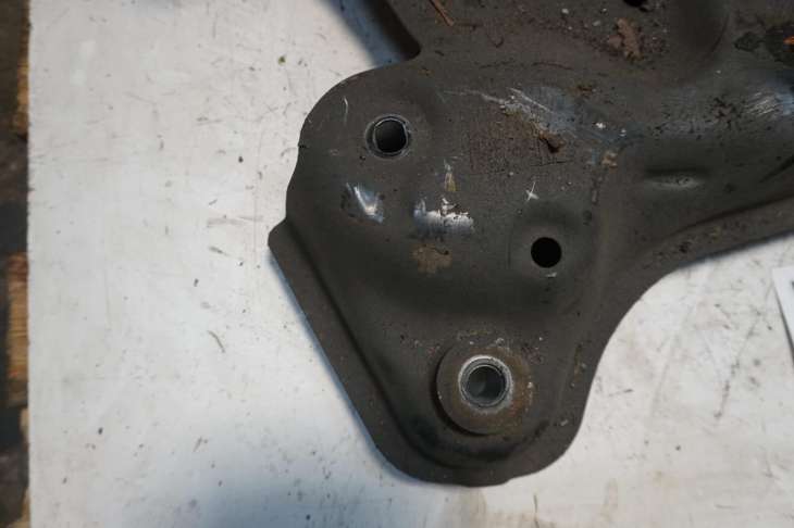Hyundai I40 Belka Zawieszenia Przedniego Sanki 62401-3z100 - Image 4