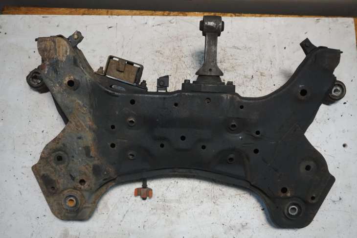 Hyundai I40 Belka Zawieszenia Przedniego Sanki 62401-3z100 - Image 8