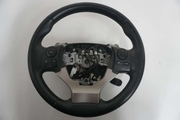 Lexus Is300h 013-016 Kierownica Multifunkcyjna