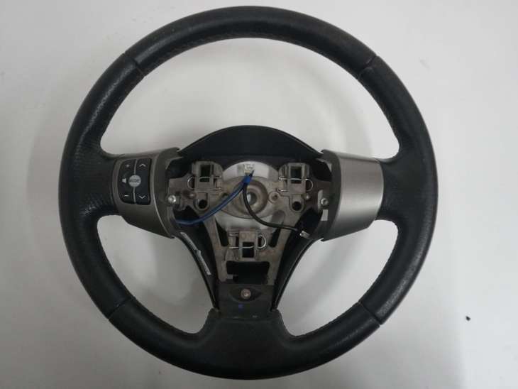 Toyota Yaris II 2009-2012 Lift Kierownica Multifunkcyjna 306679699fka-Ab