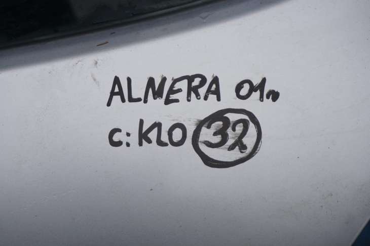 Nissan Almera N16 Klapa Bagażnika Kl0 Szyba Nr.32 - Image 2