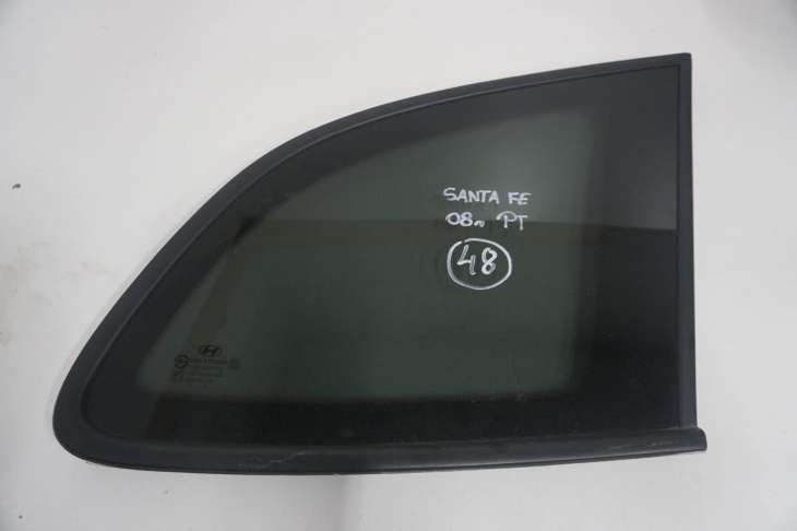 Hyundai Santa Fe II Szyba Boczna Karoseryjna Prawa 2008rok