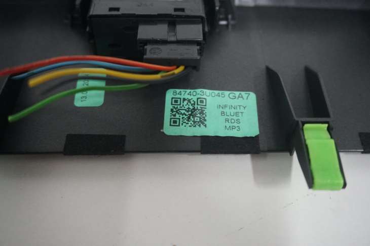 Kia Sportage III Ramka Radio Panel 84740-3u045 95960-3u000 - Image 5