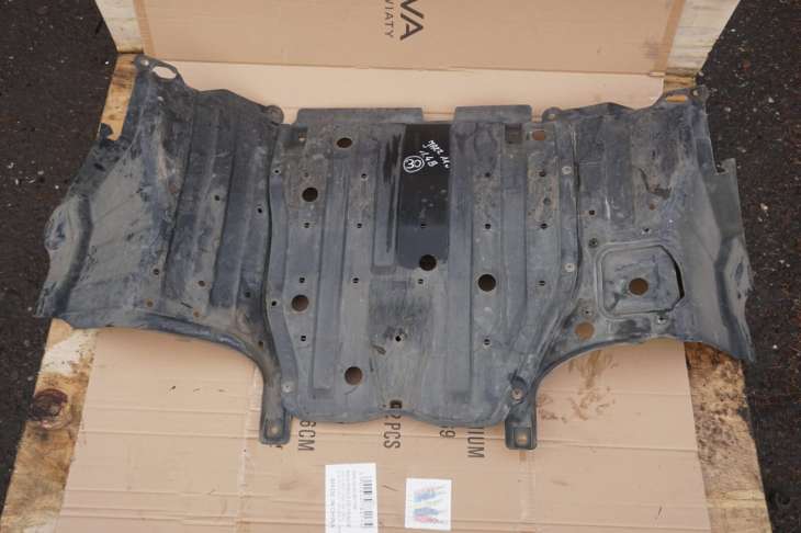 Honda Jazz III Osłona Silnika Dolna 74111-Tf0-G00