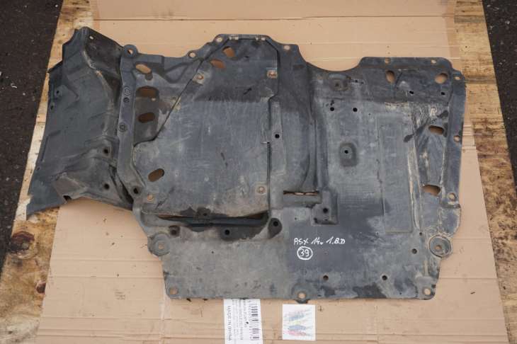 Mitsubishi Asx Osłona Silnika Dolna 5379a259