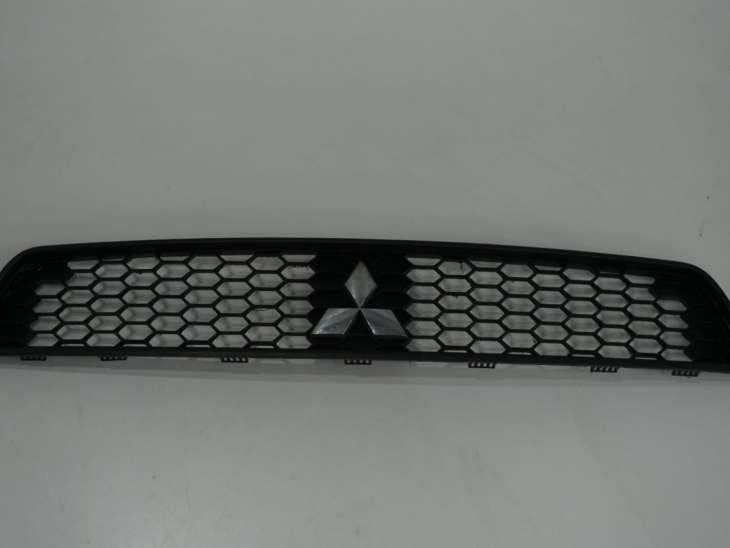 Mitsubishi Colt VI Z30 Lift Atrapa Grill Kratka Zderzaka Emblemat 7450a457