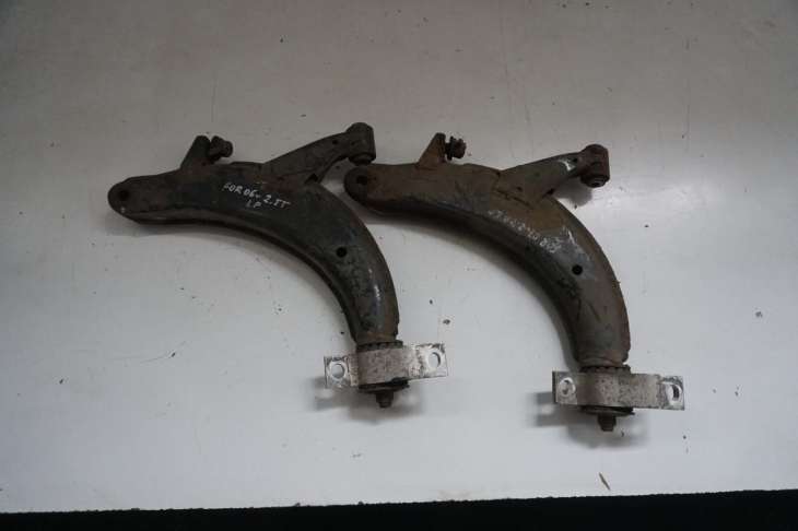 Subaru Forester II Sg 2003-2008r Lewy Przedni Wahacz 20202sa090