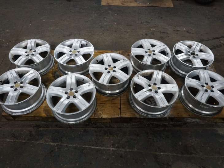Subaru Forester Sg II Felga B61 5x100 17x7j Enkei 28111sa130