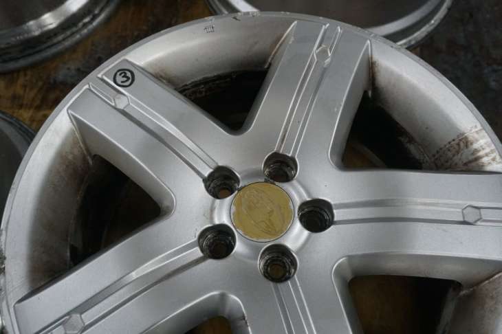 Subaru Forester Sg II Felga B61 5x100 17x7j Enkei 28111sa130 - obrazek 10