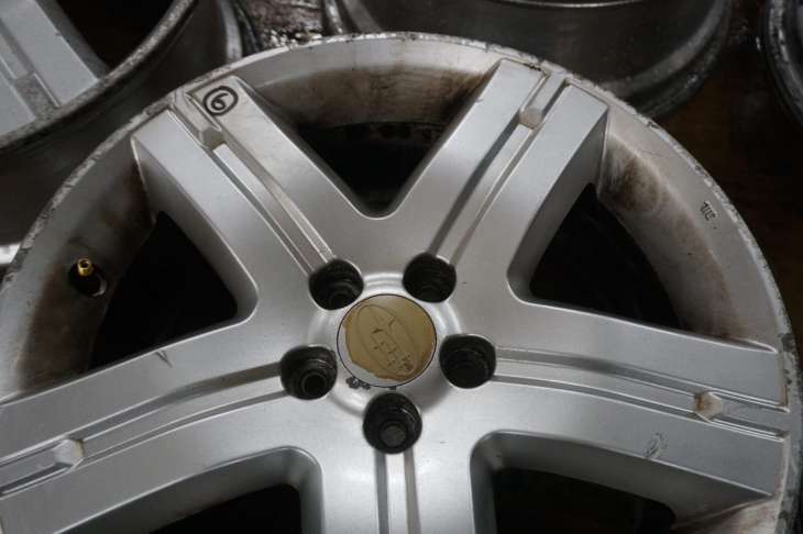 Subaru Forester Sg II Felga B61 5x100 17x7j Enkei 28111sa130 - obrazek 19