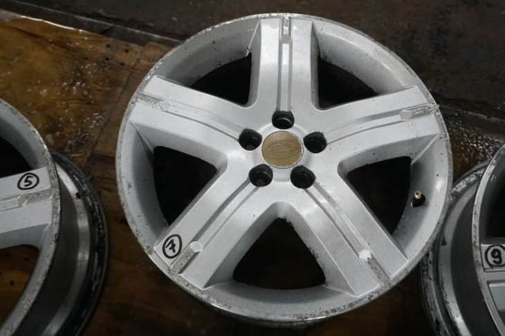 Subaru Forester Sg II Felga B61 5x100 17x7j Enkei 28111sa130 - obrazek 20
