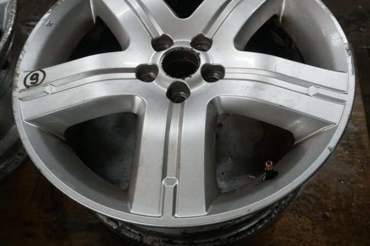 Subaru Forester Sg II Felga B61 5x100 17x7j Enkei 28111sa130 - obrazek 27