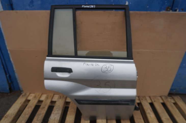 Mitsubishi Pajero Pinin Drzwi Prawe Tylne Srebrne 2000rok