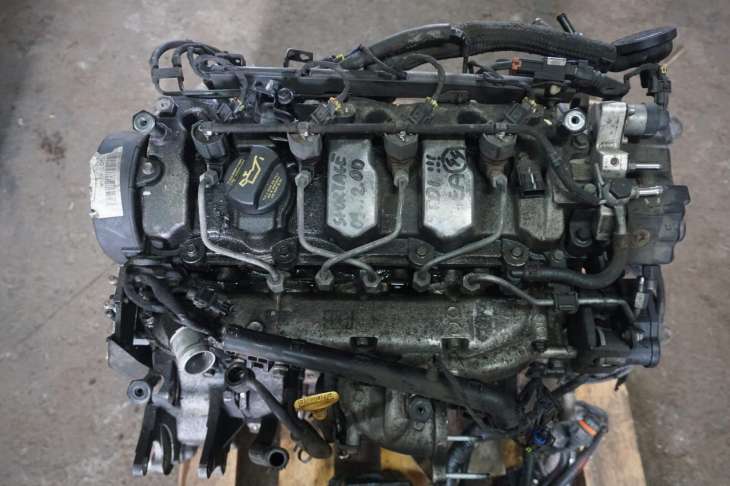 Kia Sportage II 2009r 2.0 Crdi D4ea9z018226 Głowica 2210027800 - Image 3