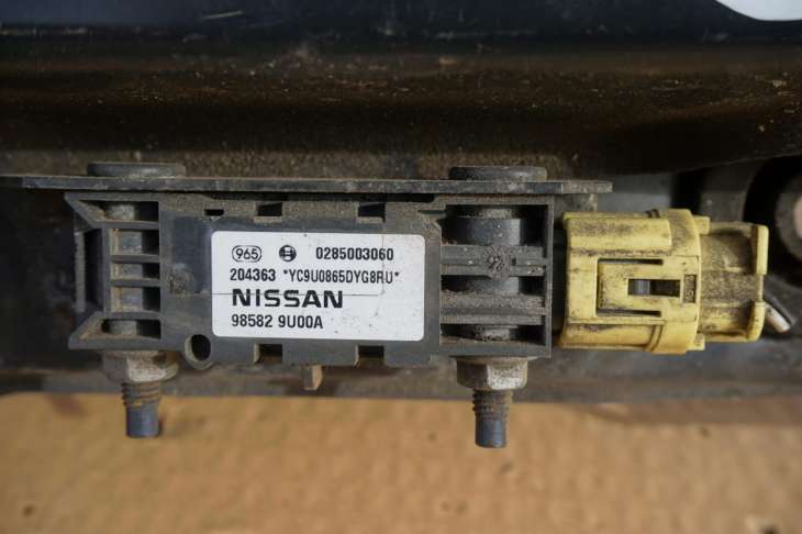 Nissan Note E11 Pas Przedni Belka Nr.64 985829u001 - Image 4
