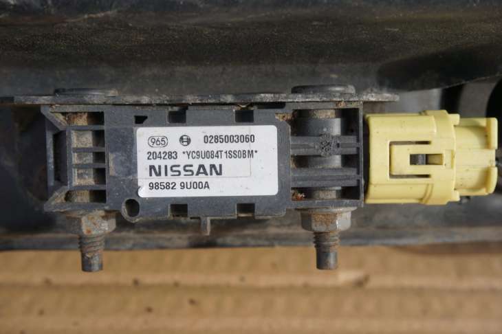 Nissan Note E11 Pas Przedni Belka Nr.37 985829u00a - Image 4