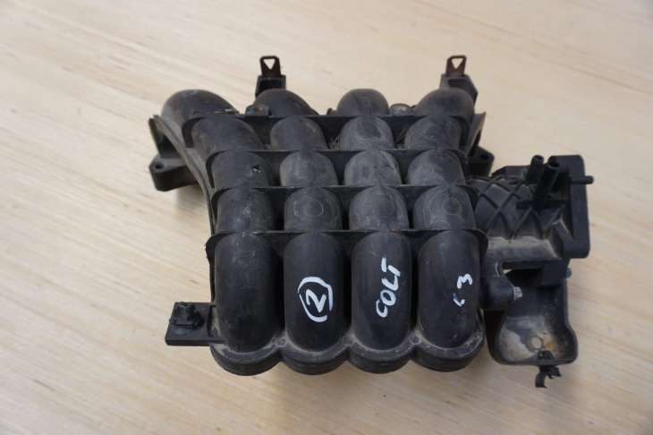 Mitsubishi Coly VI Kolektor Ssący 1.3benzyna 1.5benzyna Mn143823 - Image 2