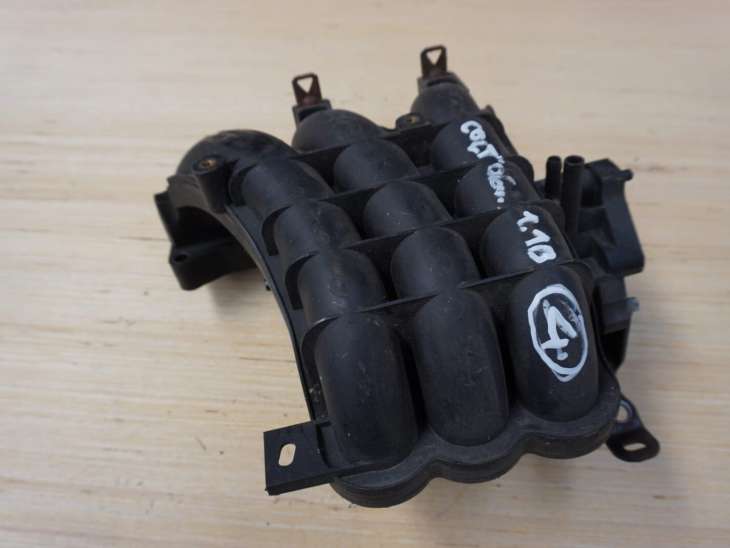 Mitsubishi Coly VI Kolektor Ssący 1.1benzyna Mn143824